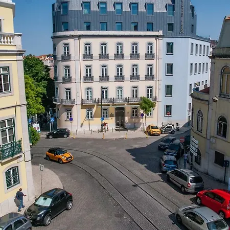 Bright And Cosy Apartman